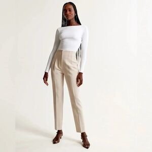 Abercrombie & Fitch Cream Slim Straight Tailored Pant